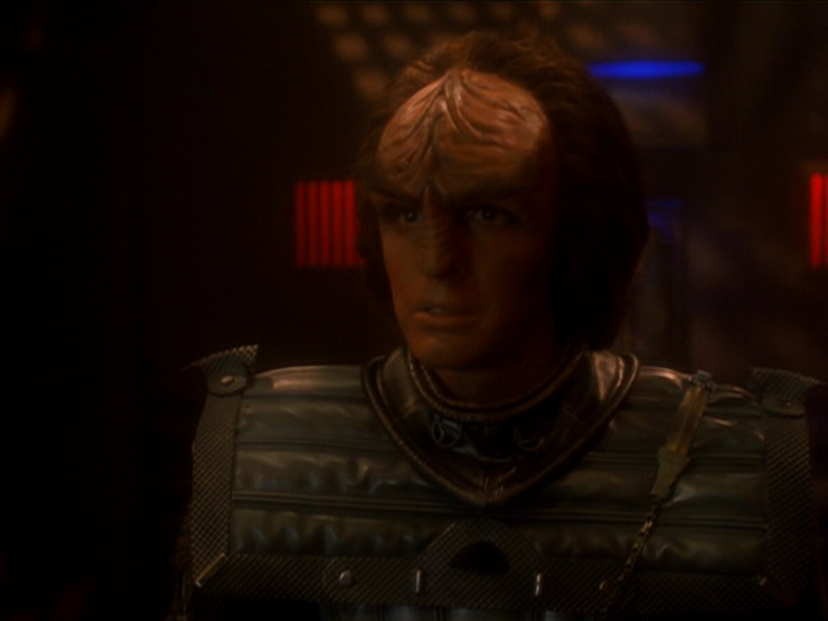 extant_StarTrek_DS9_6x03-SonsAndDaughters_03013.jpg