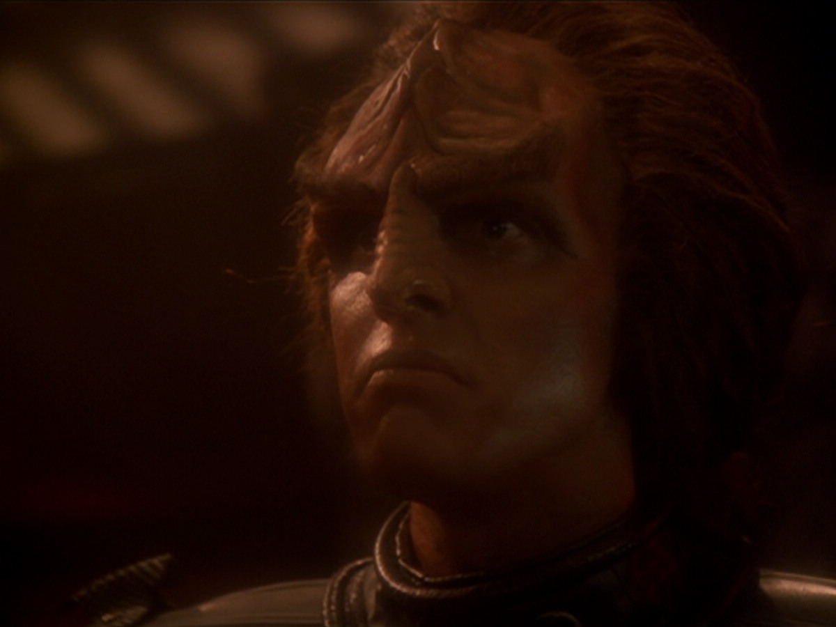 extant_StarTrek_DS9_6x03-SonsAndDaughters_03111.jpg