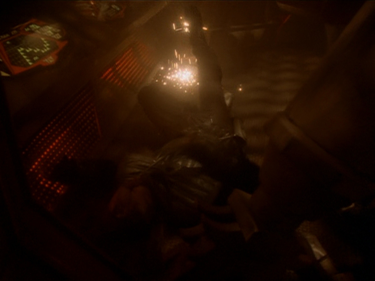 extant_StarTrek_DS9_6x03-SonsAndDaughters_03218.jpg