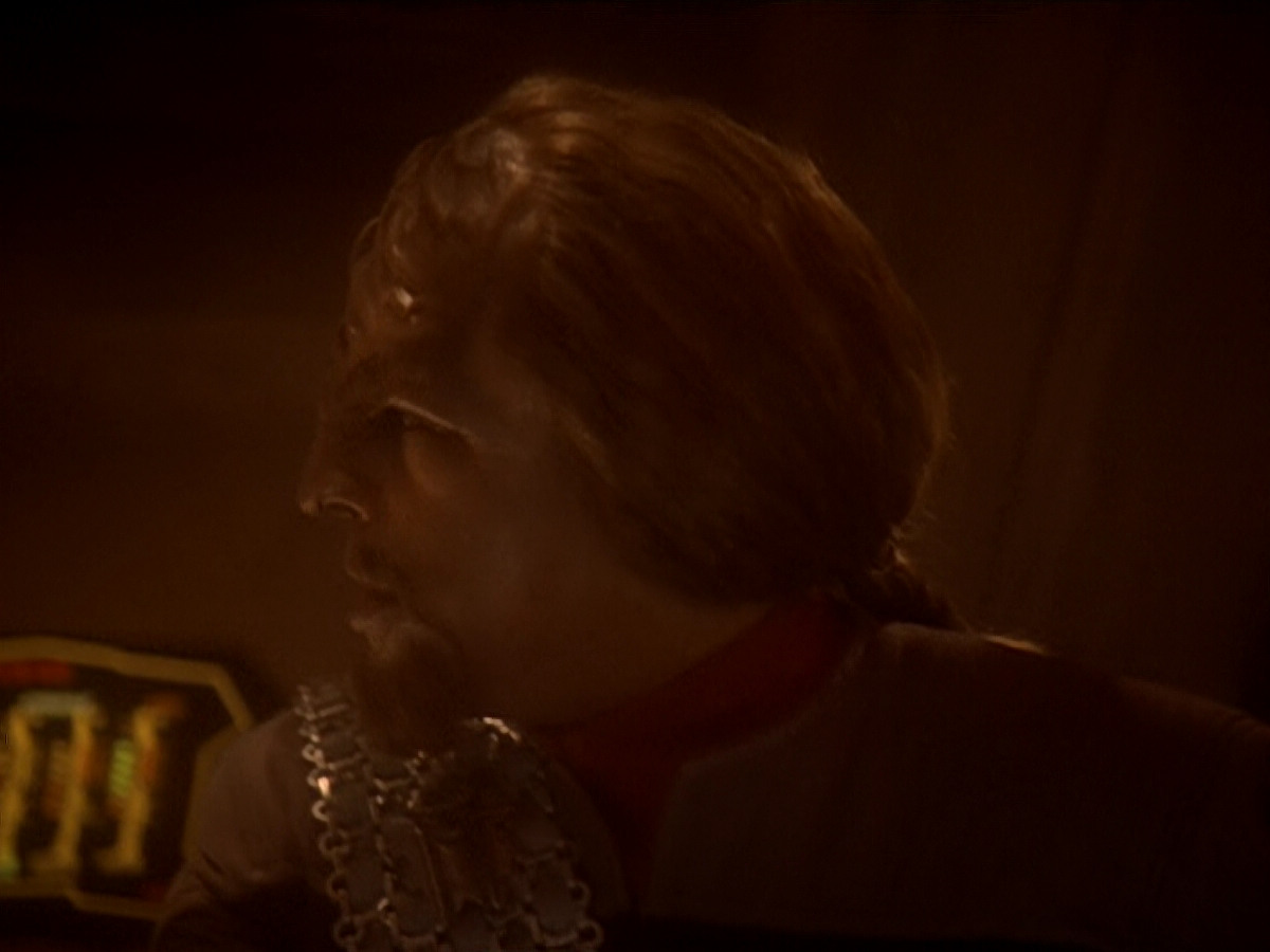 extant_StarTrek_DS9_6x03-SonsAndDaughters_03219.jpg