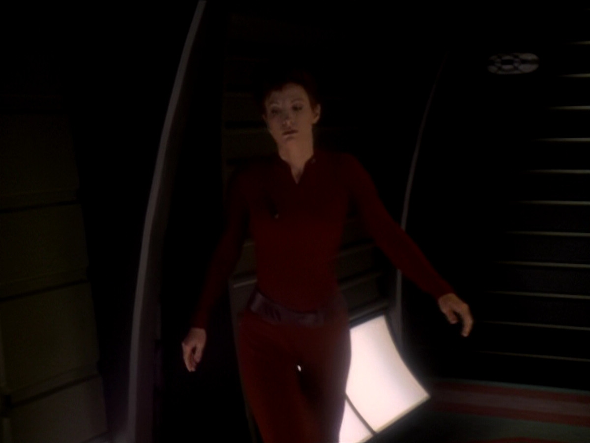 extant_StarTrek_DS9_6x03-SonsAndDaughters_03439.jpg