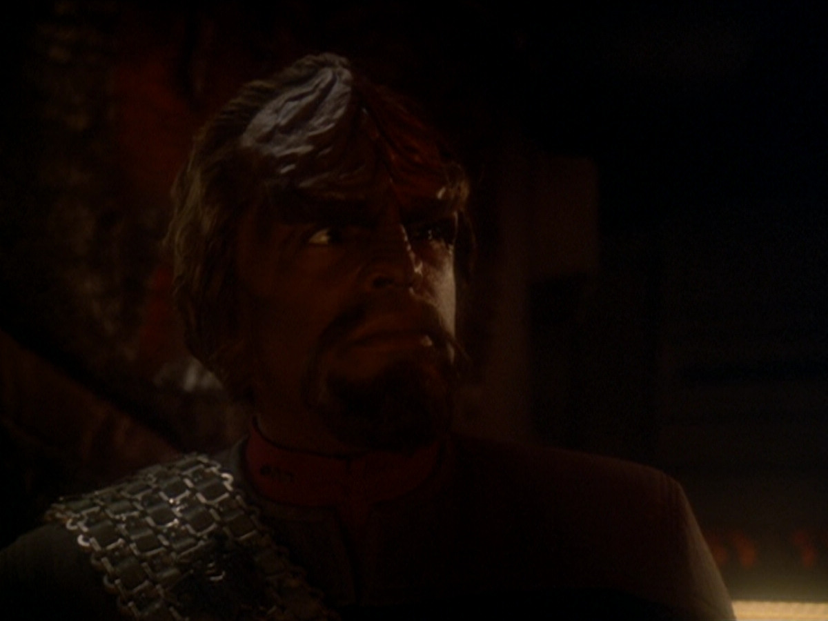 extant_StarTrek_DS9_6x03-SonsAndDaughters_03654.jpg