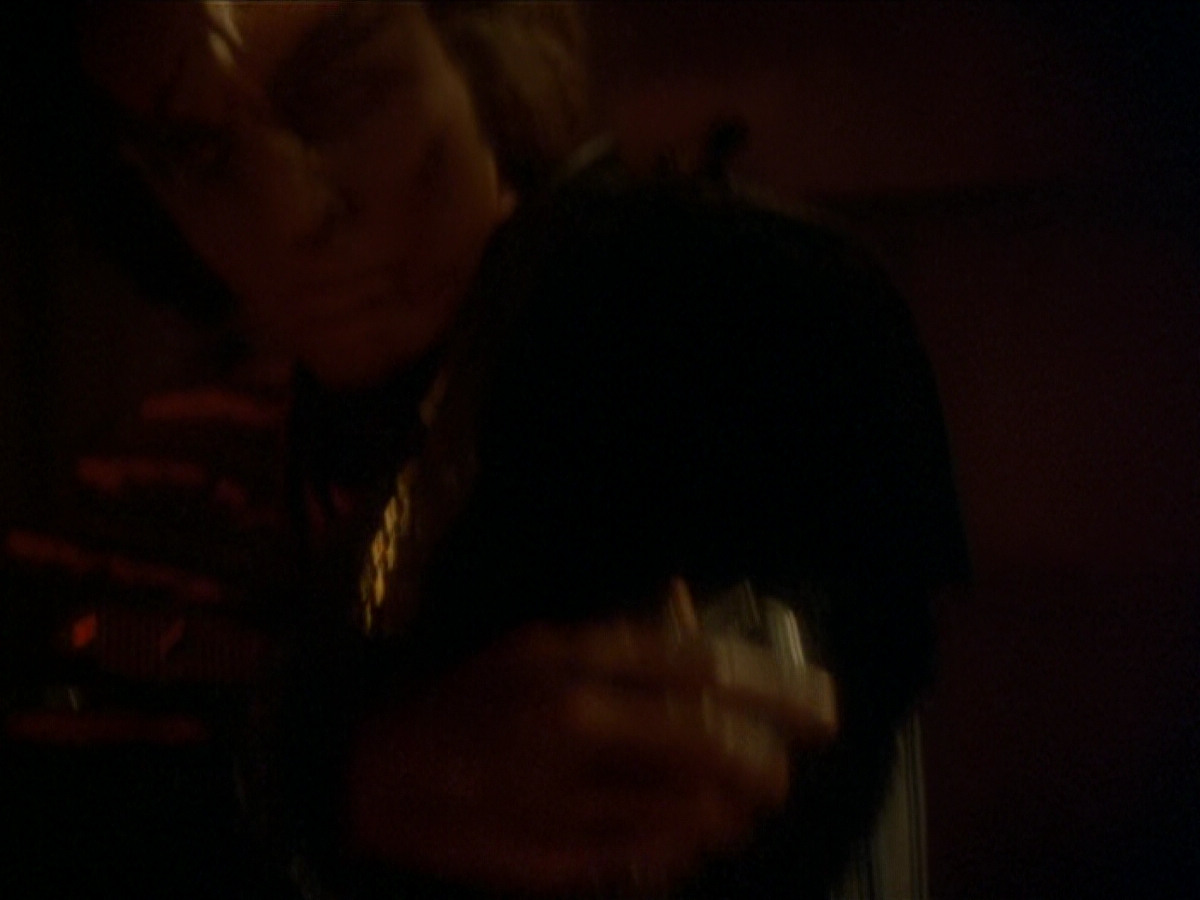extant_StarTrek_DS9_6x03-SonsAndDaughters_03664.jpg