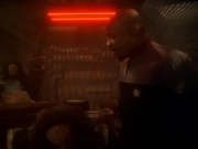 extant_StarTrek_DS9_6x03-SonsAndDaughters_00223.jpg