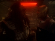 extant_StarTrek_DS9_6x03-SonsAndDaughters_00232.jpg