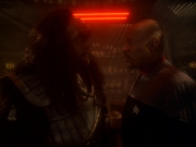 extant_StarTrek_DS9_6x03-SonsAndDaughters_00248.jpg