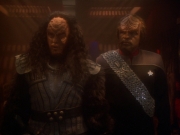 Filename=extant_StarTrek_DS9_6x03-SonsAndDaughters_00337.jpg
Filesize=153KiB
Dimensions=1200x900
Date added=Jan 07, 2020 extant_StarTrek_DS9_6x03-SonsAndDaughters_00337.jpg