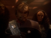 Filename=extant_StarTrek_DS9_6x03-SonsAndDaughters_00420.jpg
Filesize=134KiB
Dimensions=1200x900
Date added=Jan 07, 2020 extant_StarTrek_DS9_6x03-SonsAndDaughters_00420.jpg