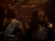 Filename=extant_StarTrek_DS9_6x03-SonsAndDaughters_00436.jpg
Filesize=132KiB
Dimensions=1200x900
Date added=Jan 07, 2020 extant_StarTrek_DS9_6x03-SonsAndDaughters_00436.jpg