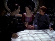 Filename=extant_StarTrek_DS9_6x03-SonsAndDaughters_01929.jpg
Filesize=158KiB
Dimensions=1200x900
Date added=Jan 07, 2020 extant_StarTrek_DS9_6x03-SonsAndDaughters_01929.jpg