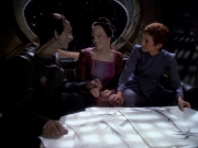 Filename=extant_StarTrek_DS9_6x03-SonsAndDaughters_01930.jpg
Filesize=157KiB
Dimensions=1200x900
Date added=Jan 07, 2020 extant_StarTrek_DS9_6x03-SonsAndDaughters_01930.jpg