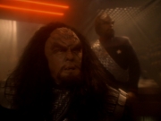 Filename=extant_StarTrek_DS9_6x03-SonsAndDaughters_03201.jpg
Filesize=120KiB
Dimensions=1200x900
Date added=Jan 07, 2020 extant_StarTrek_DS9_6x03-SonsAndDaughters_03201.jpg