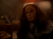 extant_StarTrek_DS9_6x03-SonsAndDaughters_03264.jpg