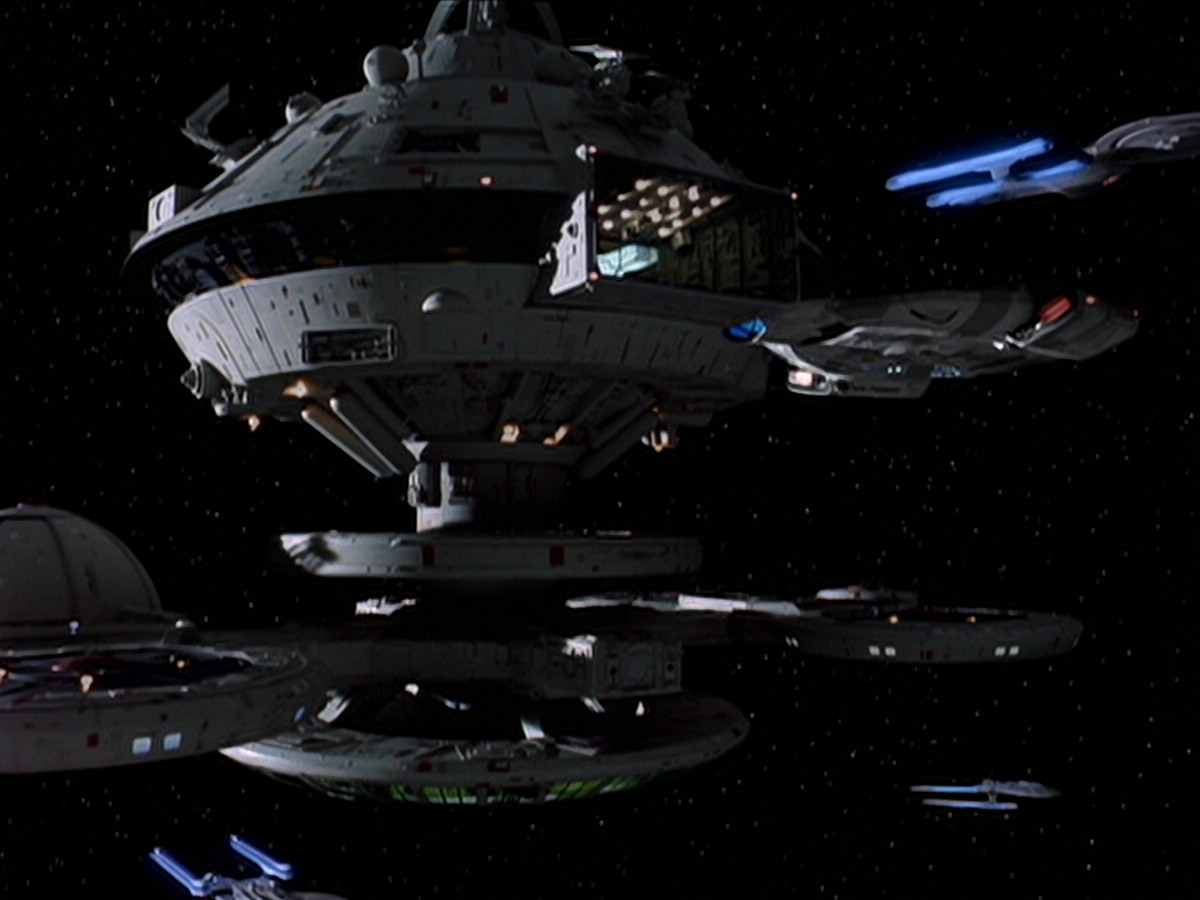 extant_StarTrek_DS9_6x04-BehindTheLines_00011.jpg