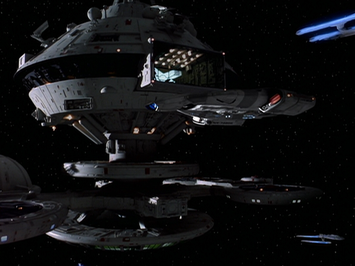 extant_StarTrek_DS9_6x04-BehindTheLines_00017.jpg
