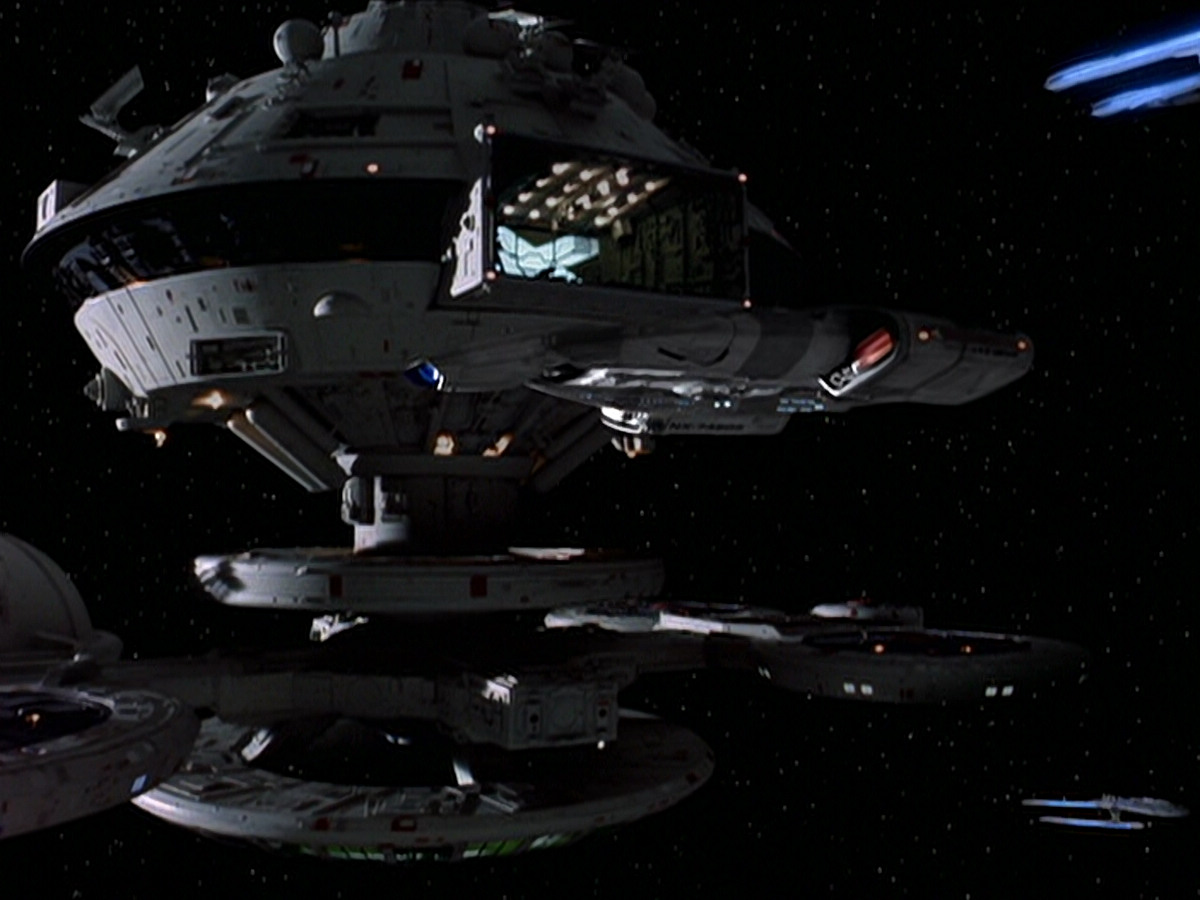 extant_StarTrek_DS9_6x04-BehindTheLines_00019.jpg