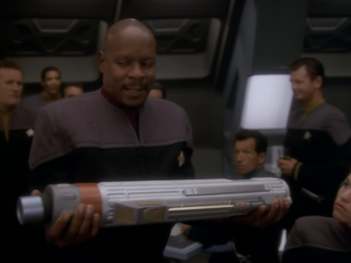 extant_StarTrek_DS9_6x04-BehindTheLines_00091.jpg