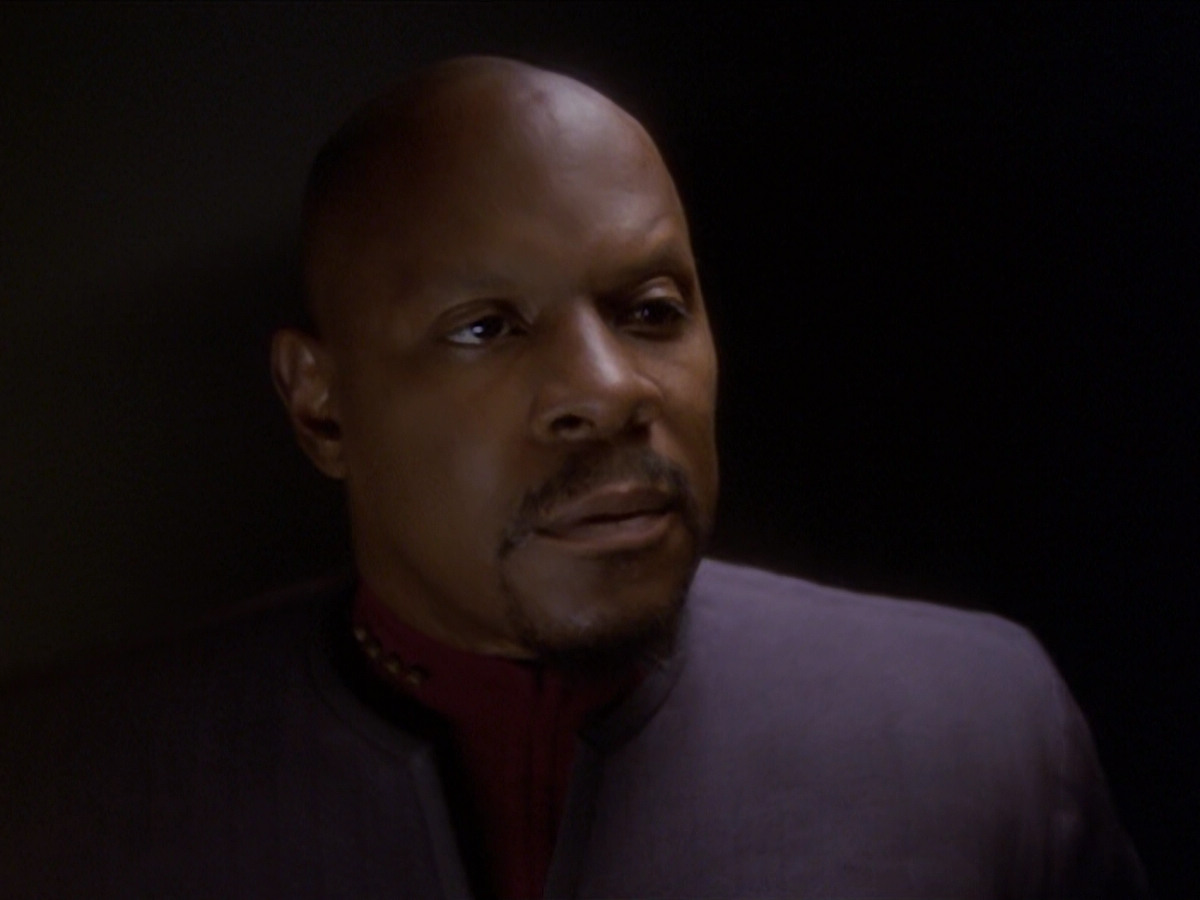 extant_StarTrek_DS9_6x04-BehindTheLines_00182.jpg