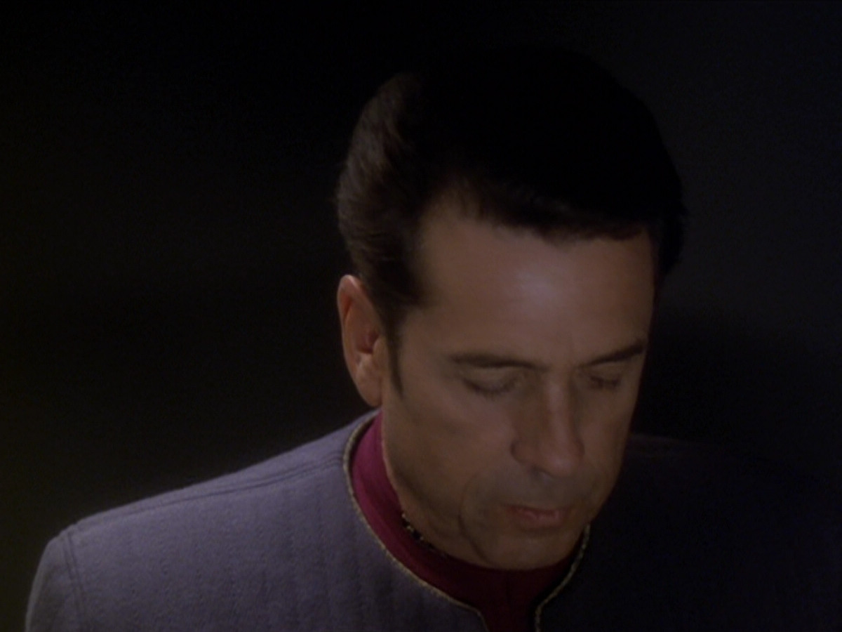 extant_StarTrek_DS9_6x04-BehindTheLines_00190.jpg