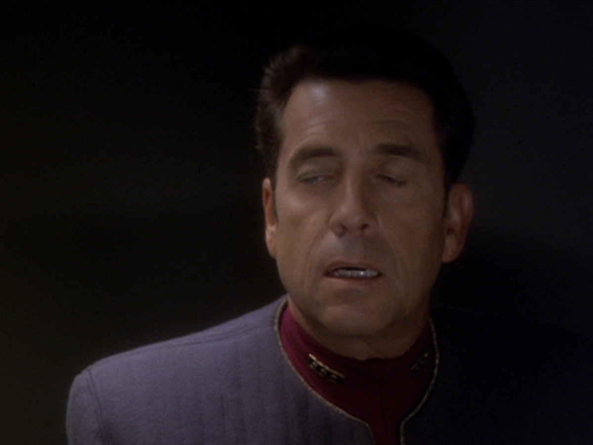 extant_StarTrek_DS9_6x04-BehindTheLines_00203.jpg