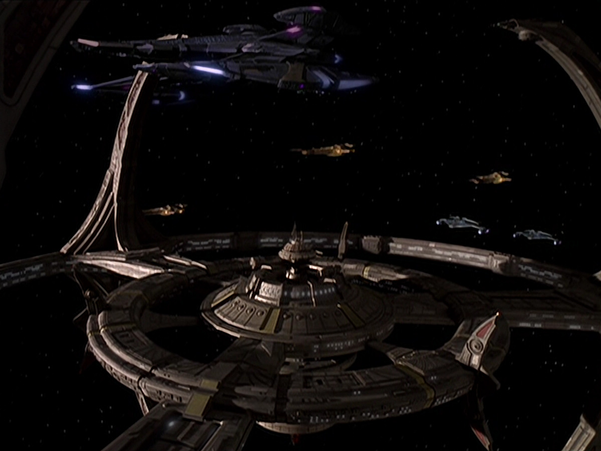 extant_StarTrek_DS9_6x04-BehindTheLines_00235.jpg