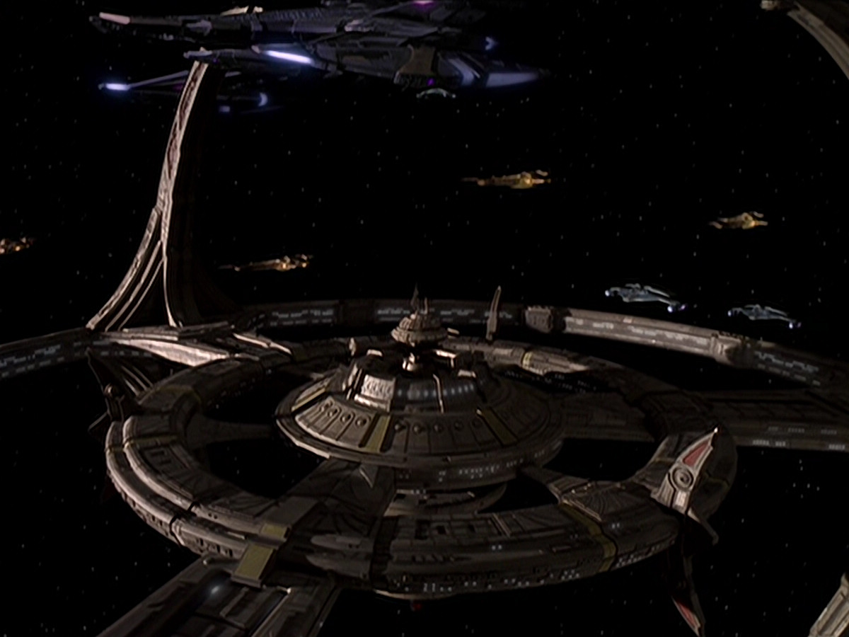 extant_StarTrek_DS9_6x04-BehindTheLines_00237.jpg