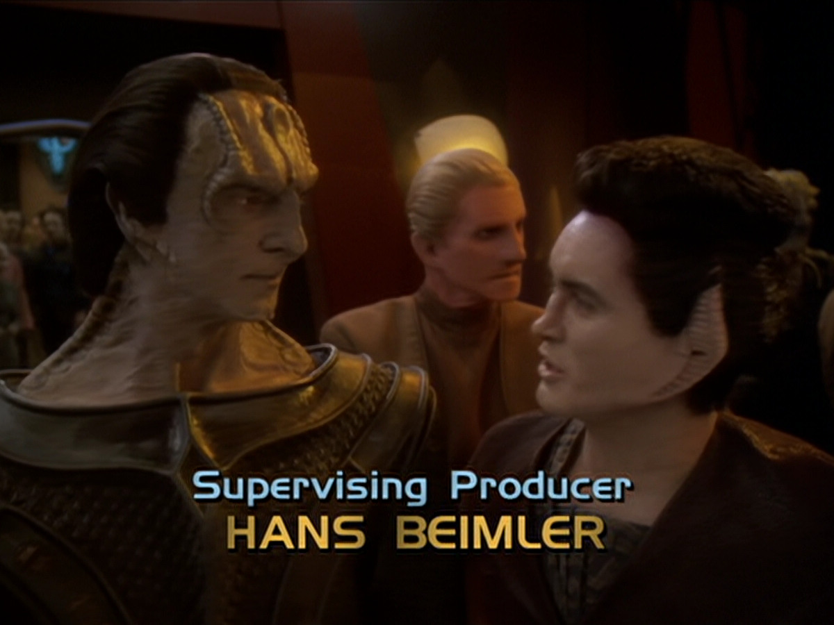 extant_StarTrek_DS9_6x04-BehindTheLines_00646.jpg