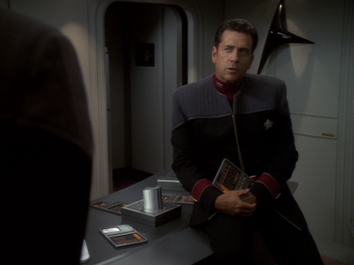 extant_StarTrek_DS9_6x04-BehindTheLines_00707.jpg