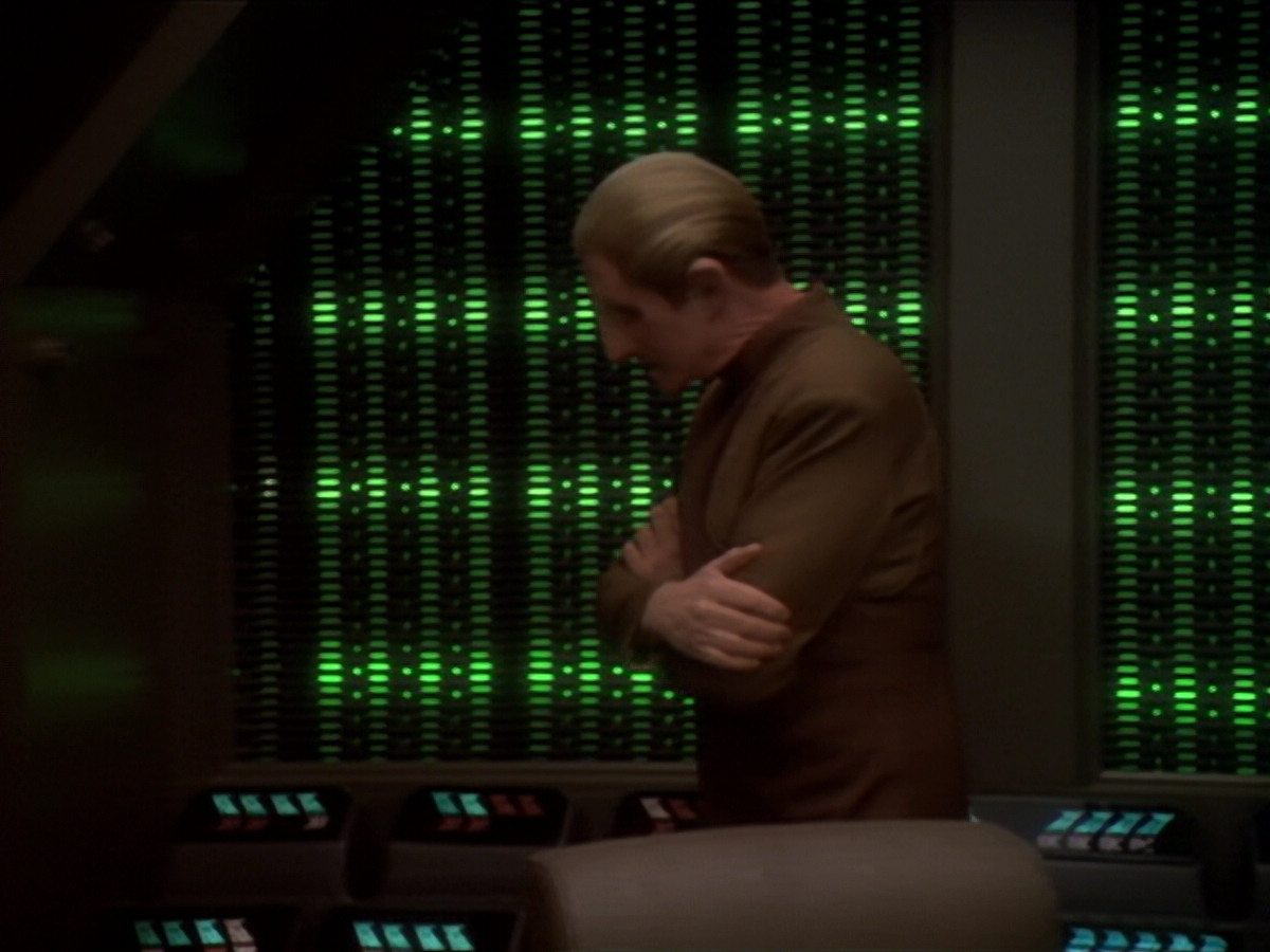 extant_StarTrek_DS9_6x04-BehindTheLines_00787.jpg