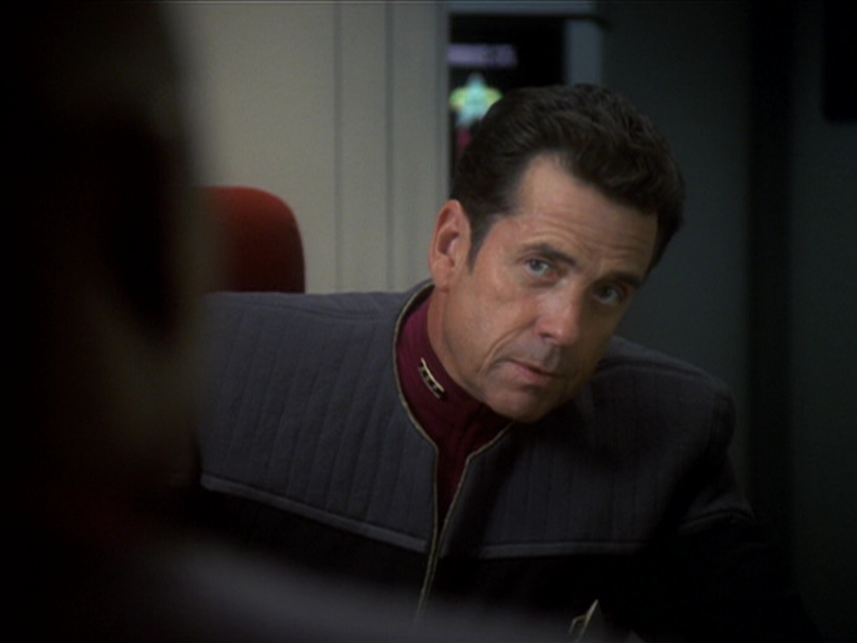 extant_StarTrek_DS9_6x04-BehindTheLines_01213.jpg
