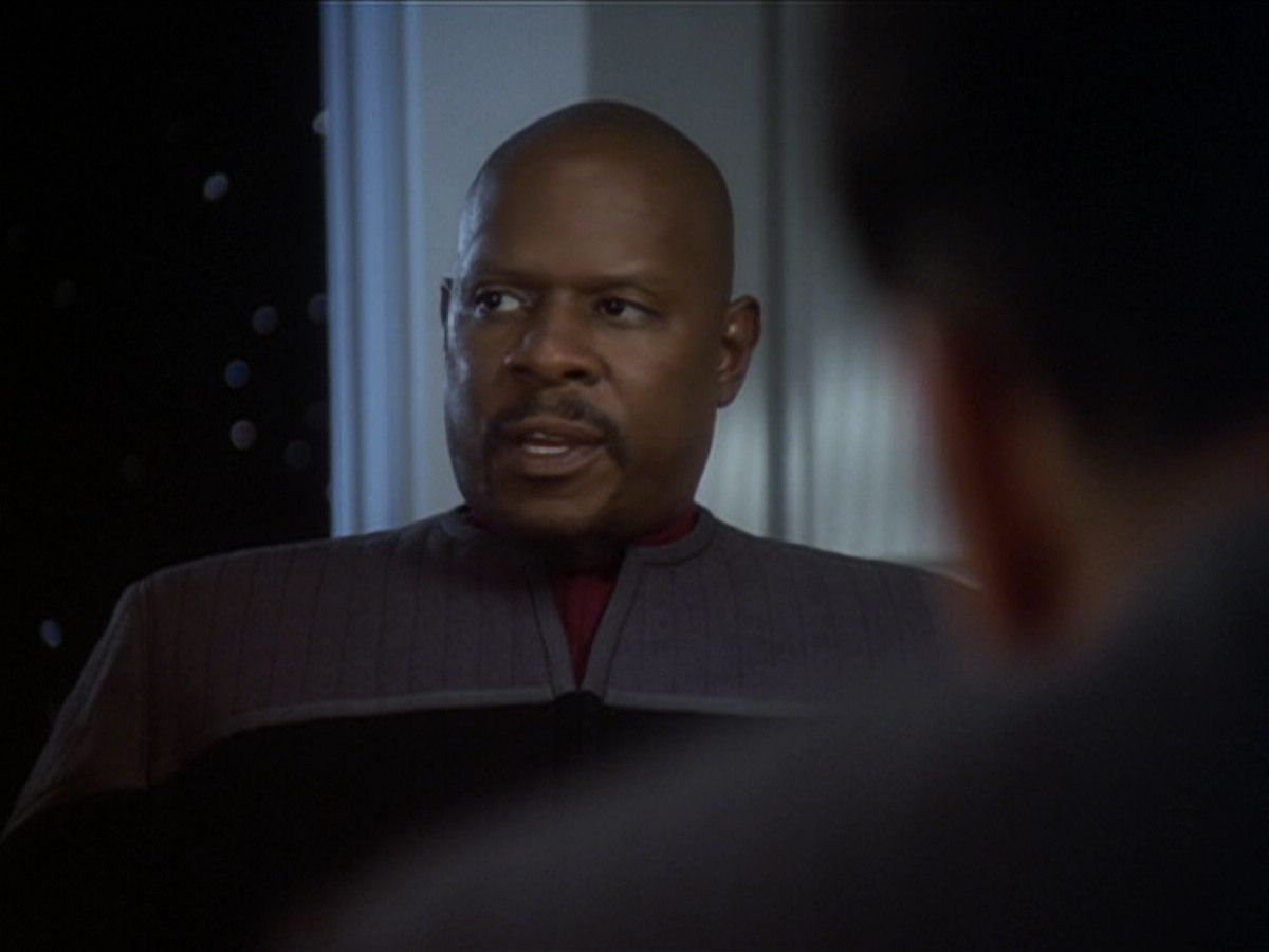 extant_StarTrek_DS9_6x04-BehindTheLines_01221.jpg