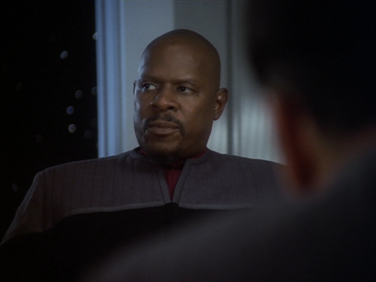 extant_StarTrek_DS9_6x04-BehindTheLines_01223.jpg