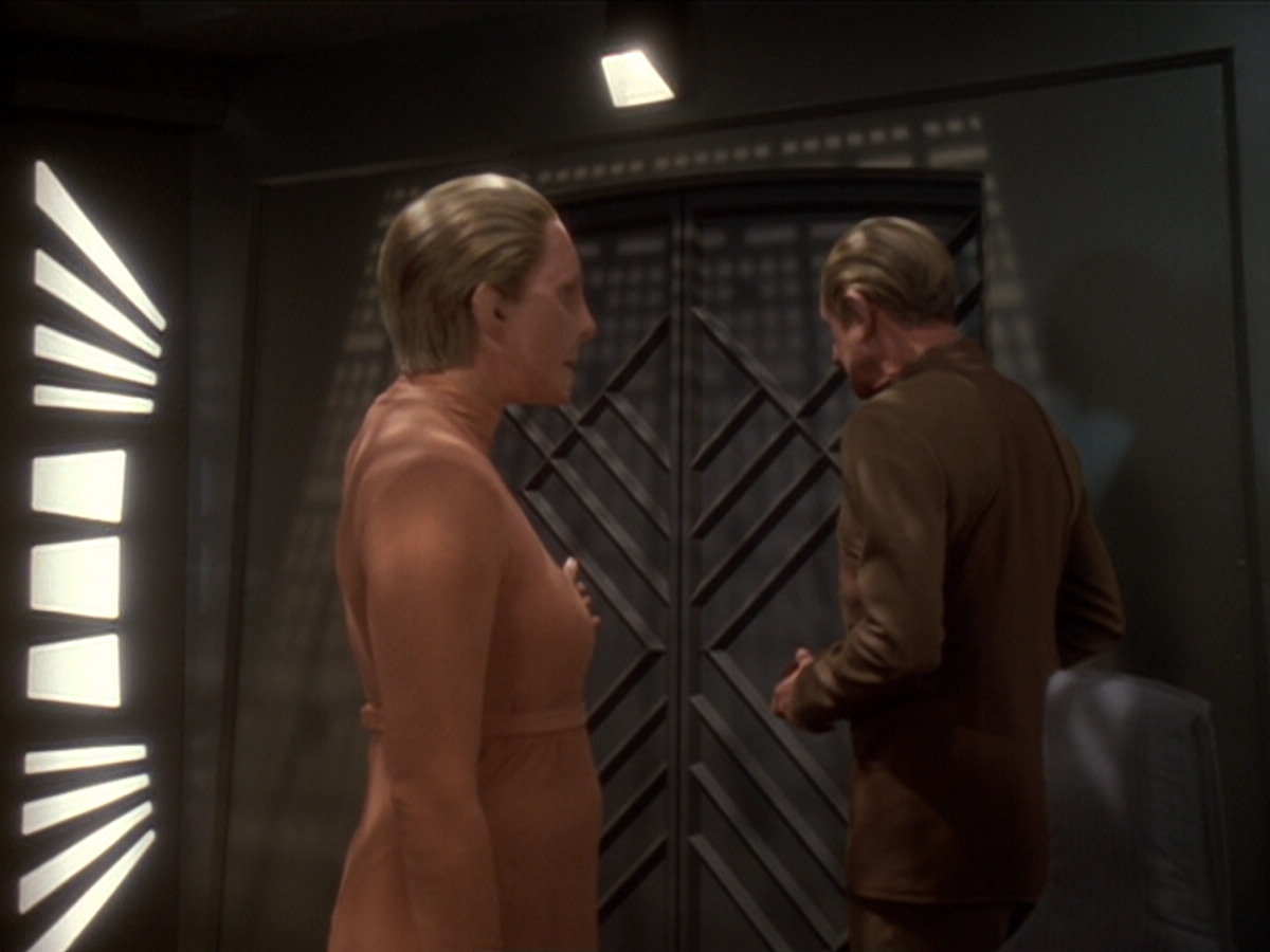 extant_StarTrek_DS9_6x04-BehindTheLines_01420.jpg