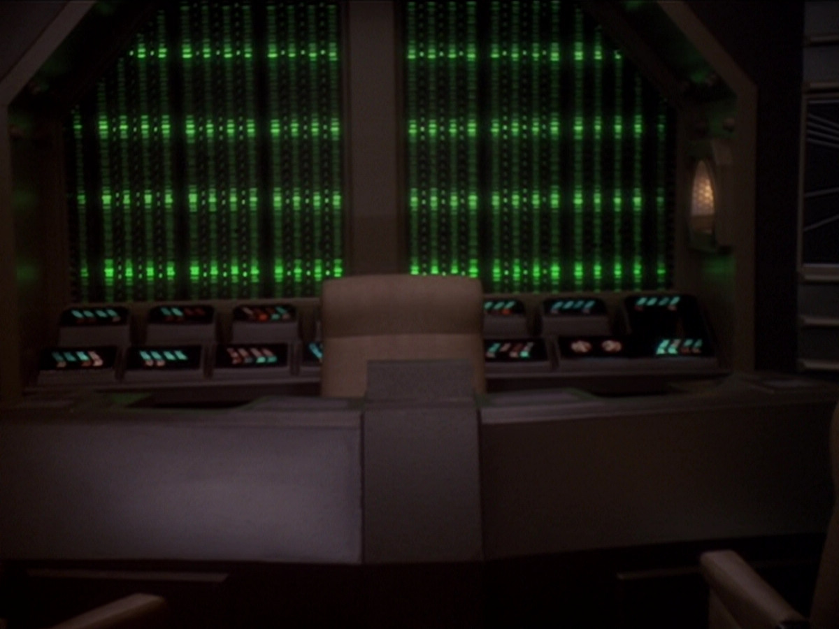 extant_StarTrek_DS9_6x04-BehindTheLines_03284.jpg