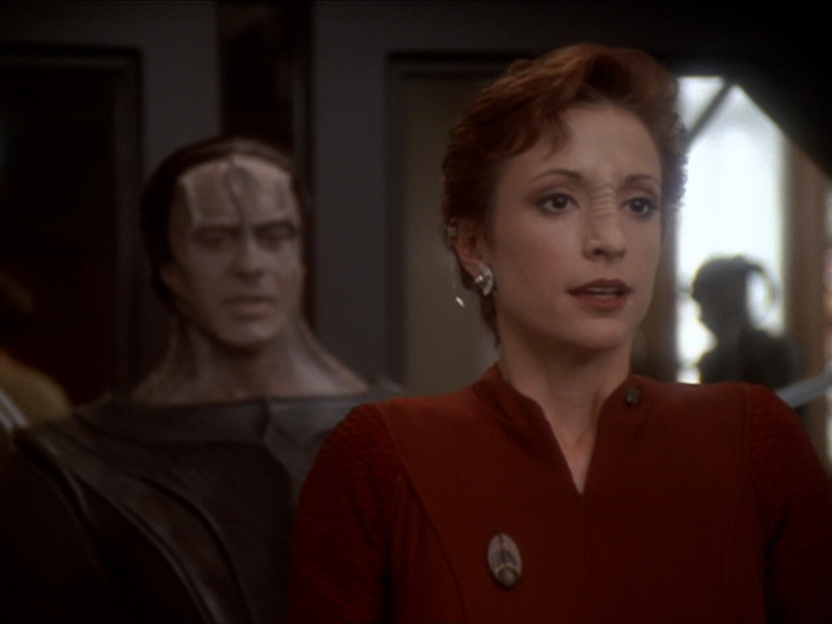 extant_StarTrek_DS9_6x04-BehindTheLines_03331.jpg