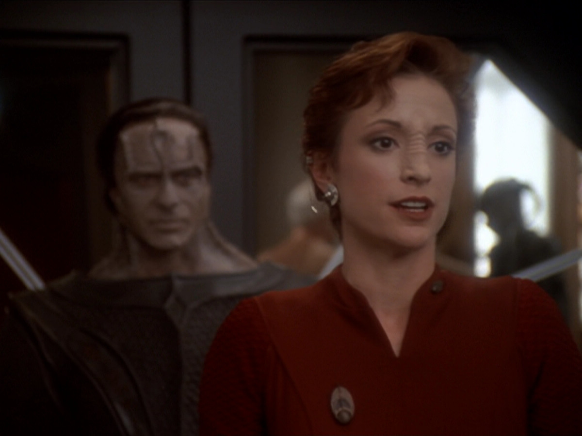 extant_StarTrek_DS9_6x04-BehindTheLines_03334.jpg