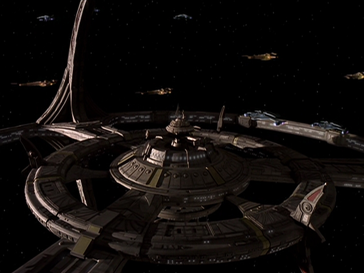 extant_StarTrek_DS9_6x04-BehindTheLines_03585.jpg