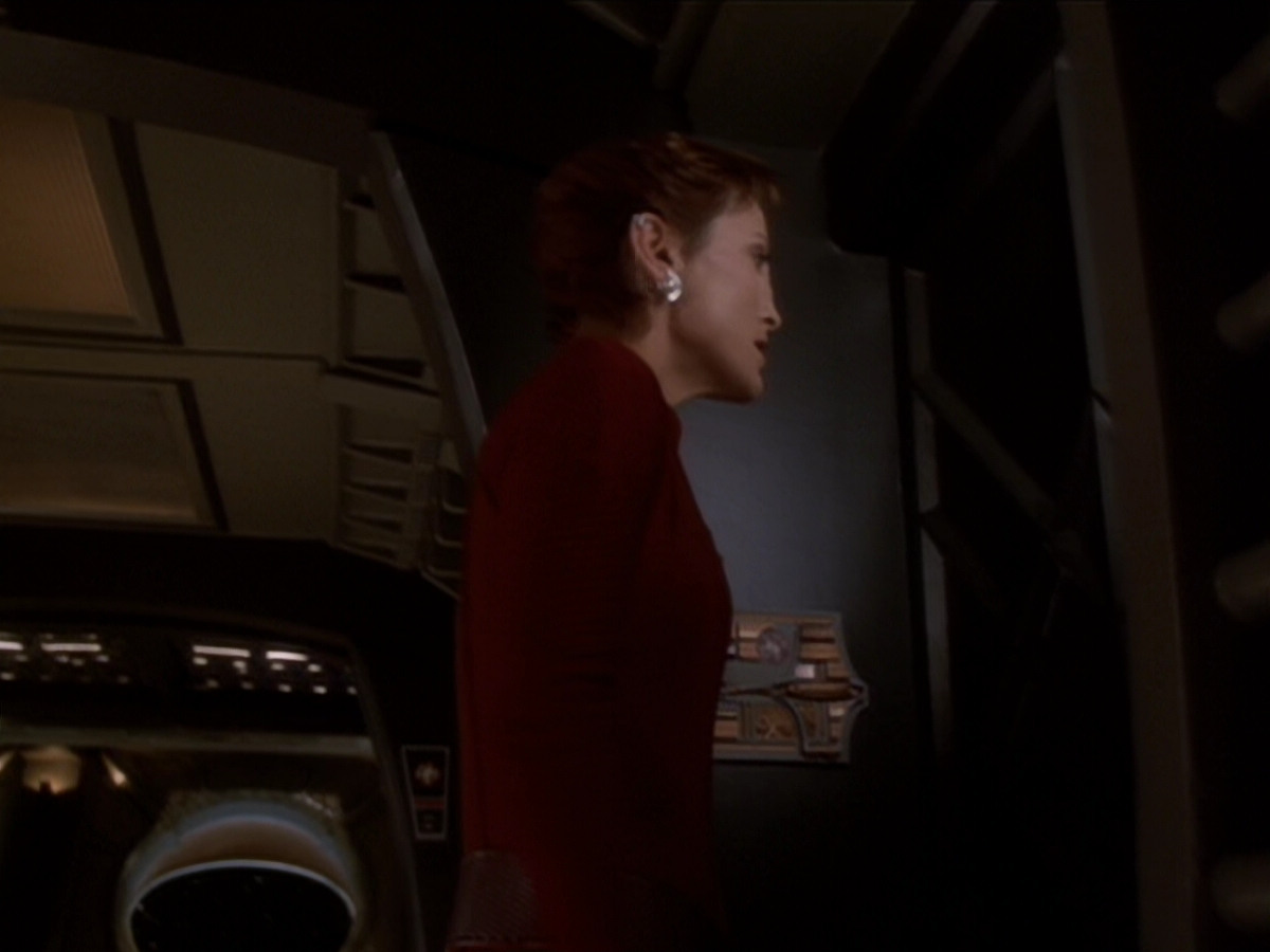 extant_StarTrek_DS9_6x04-BehindTheLines_03596.jpg