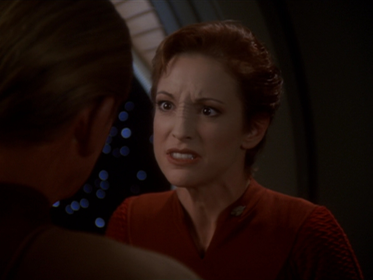 extant_StarTrek_DS9_6x04-BehindTheLines_03646.jpg