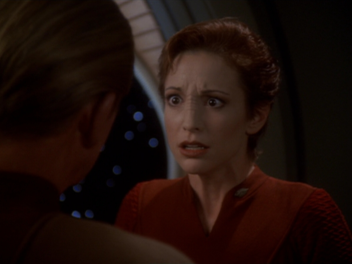 extant_StarTrek_DS9_6x04-BehindTheLines_03671.jpg