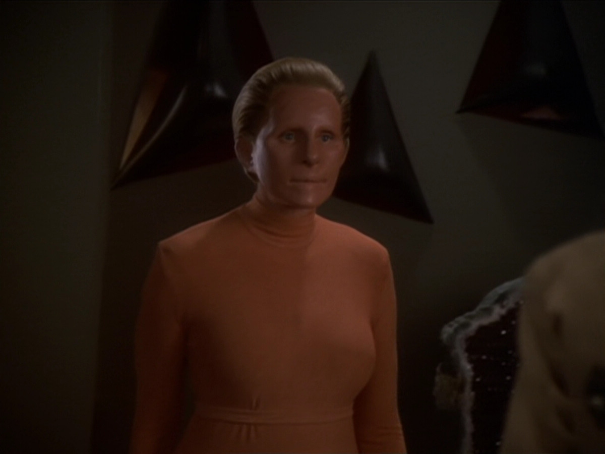 extant_StarTrek_DS9_6x04-BehindTheLines_03720.jpg