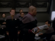 extant_StarTrek_DS9_6x04-BehindTheLines_00098.jpg