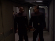 extant_StarTrek_DS9_6x04-BehindTheLines_00135.jpg
