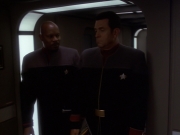 extant_StarTrek_DS9_6x04-BehindTheLines_00140.jpg