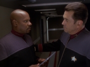 extant_StarTrek_DS9_6x04-BehindTheLines_00225.jpg