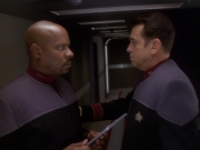 extant_StarTrek_DS9_6x04-BehindTheLines_00226.jpg