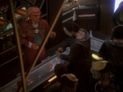 extant_StarTrek_DS9_6x04-BehindTheLines_00297.jpg