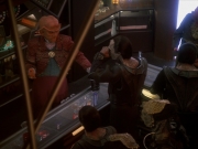 extant_StarTrek_DS9_6x04-BehindTheLines_00312.jpg
