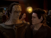 Filename=extant_StarTrek_DS9_6x04-BehindTheLines_00593.jpg
Filesize=153KiB
Dimensions=1200x900
Date added=Jan 07, 2020 extant_StarTrek_DS9_6x04-BehindTheLines_00593.jpg