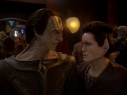 Filename=extant_StarTrek_DS9_6x04-BehindTheLines_00603.jpg
Filesize=153KiB
Dimensions=1200x900
Date added=Jan 07, 2020 extant_StarTrek_DS9_6x04-BehindTheLines_00603.jpg